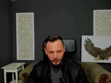 brianhunts on Chaturbate