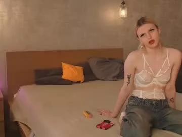 caressyourself on Chaturbate