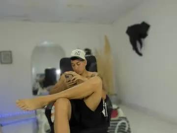 Freechat carlitosex09 on Chaturbate