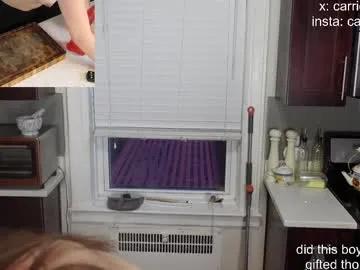 Freechat carriemadsin on Chaturbate