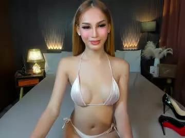 chelseariches on Chaturbate