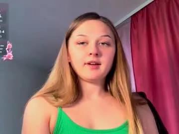 chill_velvet — Goal: Show my outfit <3 - My name is Sasha and I'm #18 year old and i am #shy #new girl with #smalltits and #skinny figure and it's my first day here [51 tokens remaining]