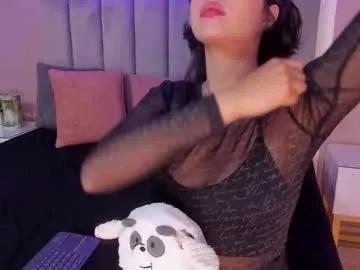 chloe_watson_ on Chaturbate