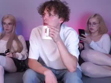 couple_of_fire_ on Chaturbate