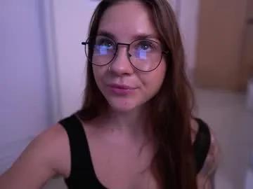 Freechat cute__foxy on Chaturbate