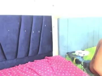 cute_ebony_18_ on Chaturbate