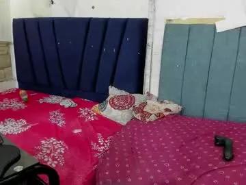 cute_ebony_18_ on Chaturbate