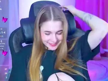 Freechat cutemousee on Chaturbate