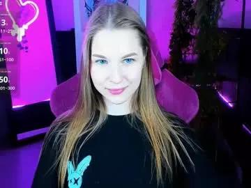 Freechat cutemousee on Chaturbate