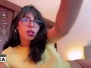 Freechat cutiepiemiu on Chaturbate