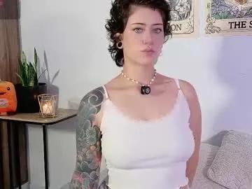 dan_universe on Chaturbate