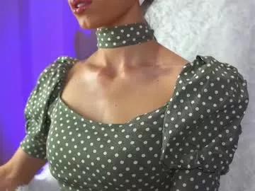 danielle_thomas on Chaturbate