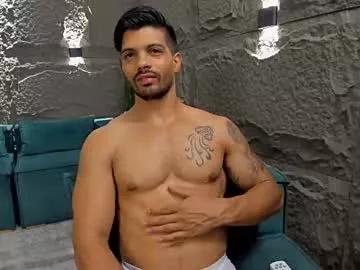 Freechat dann_saenz on Chaturbate