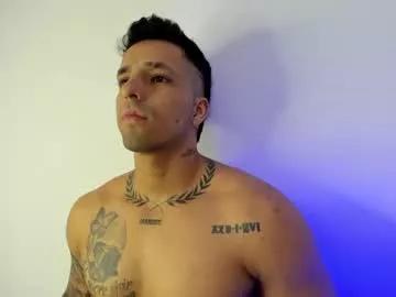 Freechat darius_phoenix on Chaturbate