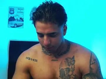 Freechat darius_phoenix on Chaturbate