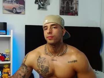 Freechat darius_phoenix on Chaturbate