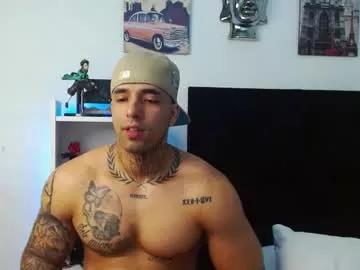 Freechat darius_phoenix on Chaturbate