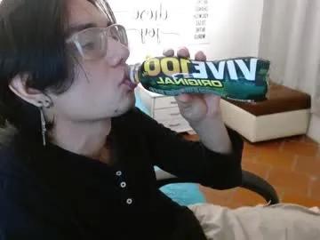 Freechat davoxer on Chaturbate