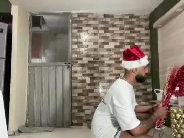 dcollins_ on Chaturbate