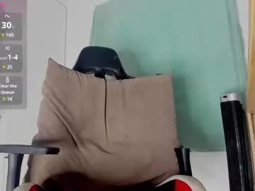 dereckhardd on Chaturbate