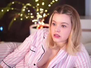 Freechat dianaholiday on Chaturbate
