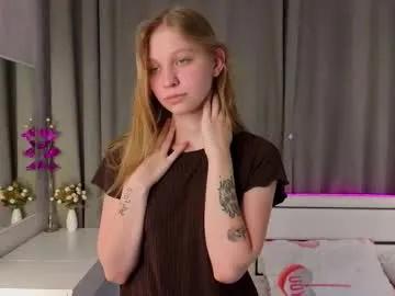 dollyburruss on Chaturbate