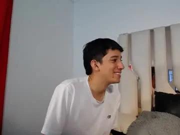 Freechat dravith_and_valery on Chaturbate