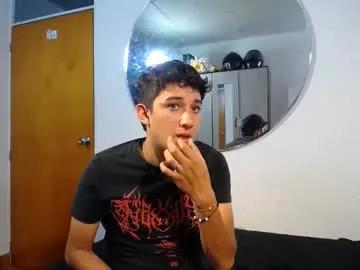 Freechat dravith_and_valery on Chaturbate