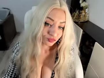 elissavibe on Chaturbate