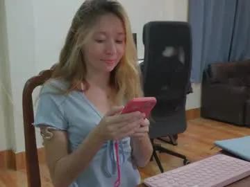 ellcrys on Chaturbate