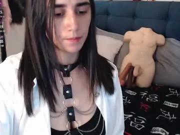Freechat elowen_halley1 on Chaturbate
