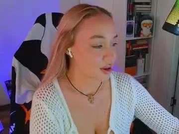 emili1_bc on Chaturbate