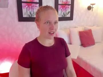 Freechat emilysumer on Chaturbate