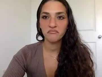 emmababy2322 on Chaturbate