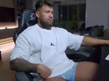 Freechat enrikoblue on Chaturbate