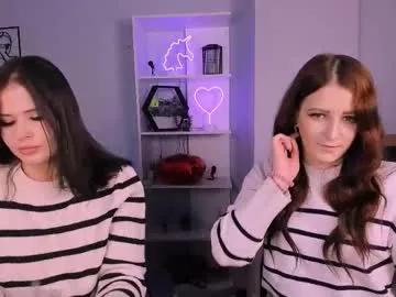 esma_shine — GOAL: flash ass [111 tokens remaining] meow meow #couple #young #bigboobs #lovense #bigass