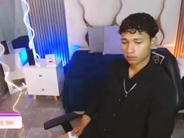 ette_tay — GOAL: striptease+Naked [80 tokens remaining] play with my patterns 55,111,222,333,500 for make me moan and wet #ebony #asian #bbc #anal #young