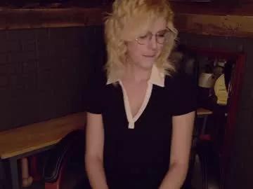 evilvillainess on Chaturbate