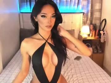 Freechat faelore_ on Chaturbate