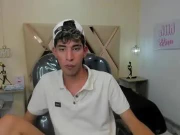 Freechat ferphoenix_ on Chaturbate