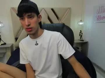 Freechat ferphoenix_ on Chaturbate