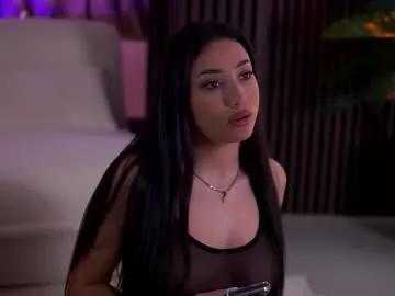 ginavalentinna on Chaturbate