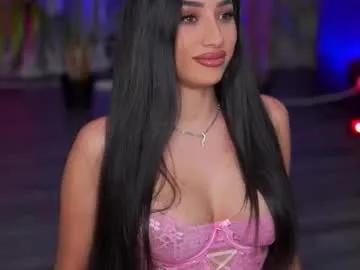 ginavalentinna on Chaturbate