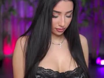 ginavalentinna on Chaturbate