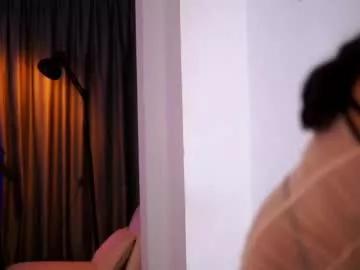 ginavalentinna on Chaturbate