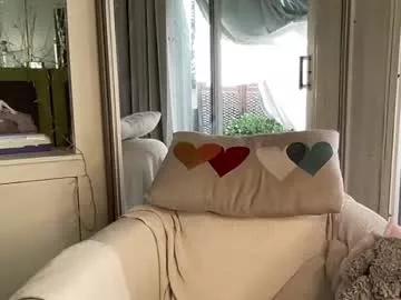 Freechat gl1tter_barbie on Chaturbate