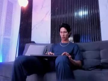 Freechat godly_huan on Chaturbate