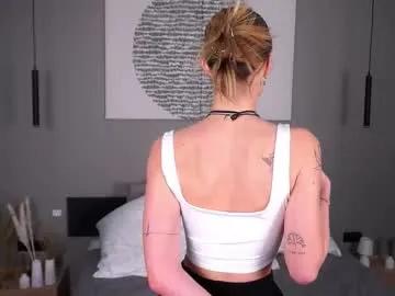 greengazon — Kelly | Goal: ice on belly close up #new #bigass #mommy #smalltits #lovense [58 tokens remaining]