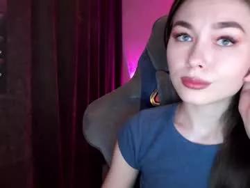 hey_nora_ on Chaturbate
