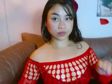 hinataleecs on Chaturbate